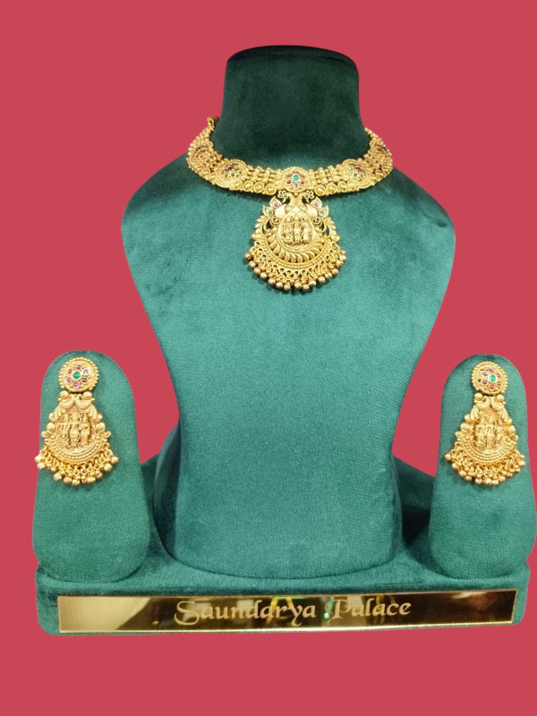 GOLD PLATED NECKLACE SET